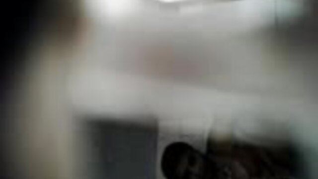 Barna kurva csaj kapott kemény seggfej szar tehénlány pózban szeksz videok